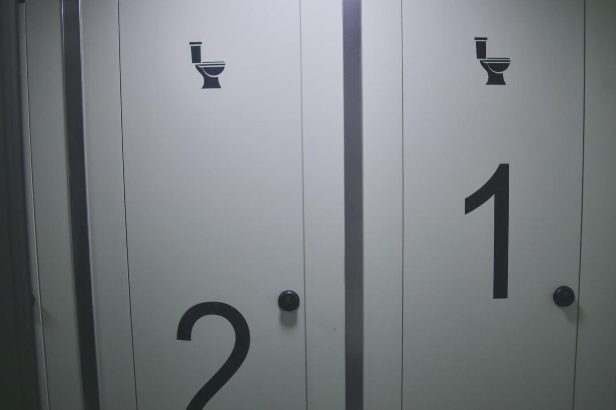 שנגחאי Dayin International Youth Hostel -Near People'S Square & Old Town -Social Area -Bar -Cafe -Gym -Free Laundry Luggage Storage -24H Front Desk -English Service מראה חיצוני תמונה
